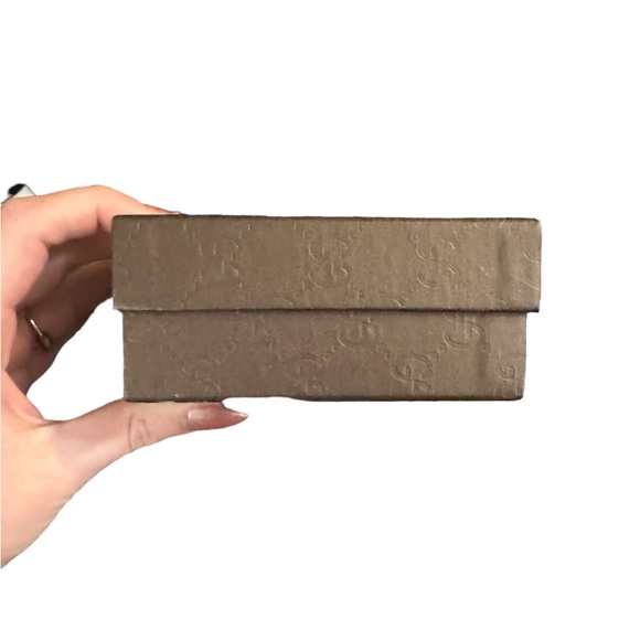 GUCCI EUC LONG WALLET BOX ONLY 8.1 L x 5 W x 2 H - Picture 4 of 7